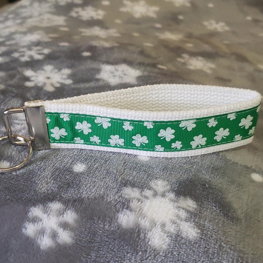 St. Patrick's Day key fobs